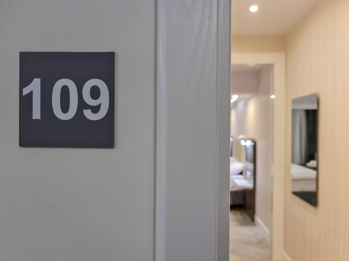 Apartamenty Hayduk Жари Екстериор снимка