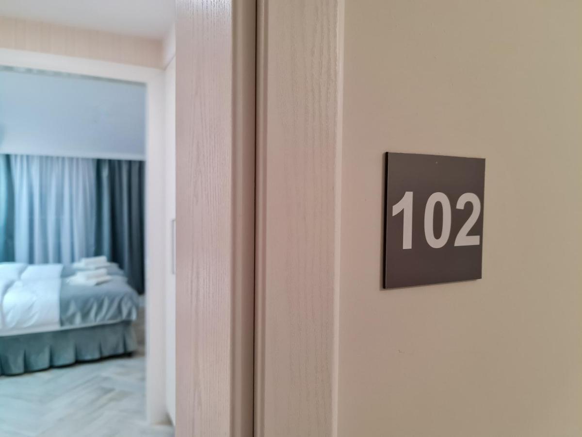 Apartamenty Hayduk Жари Екстериор снимка