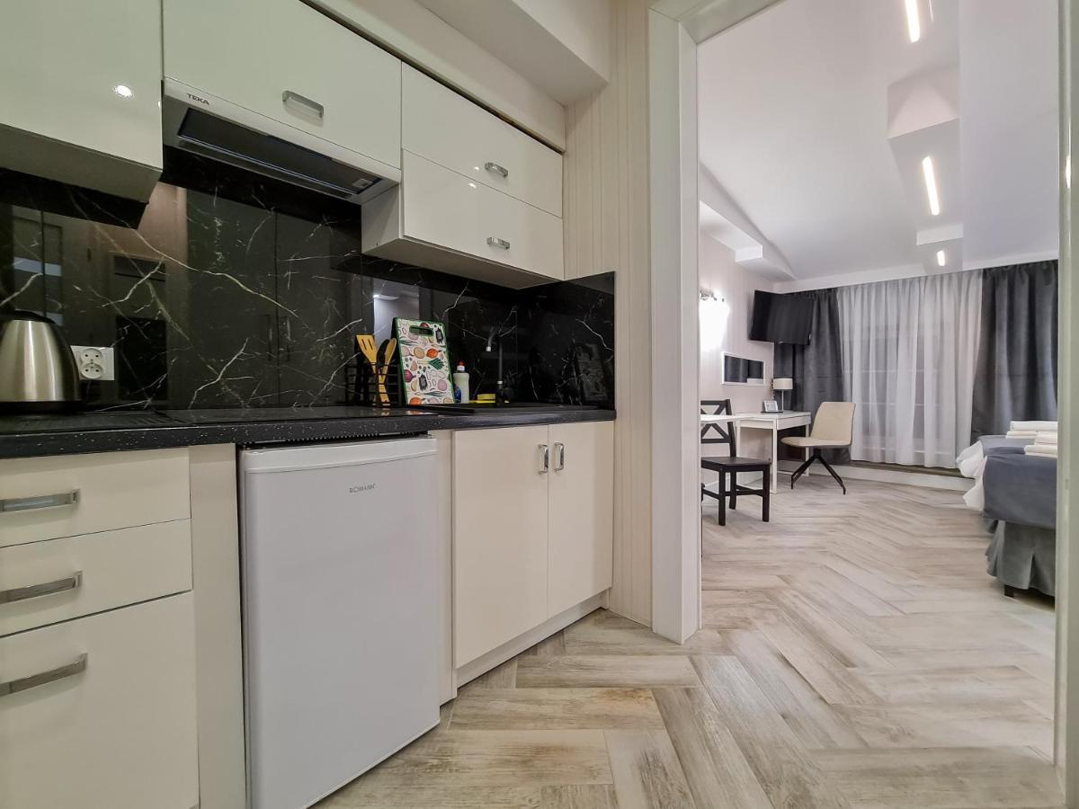Apartamenty Hayduk Жари Екстериор снимка