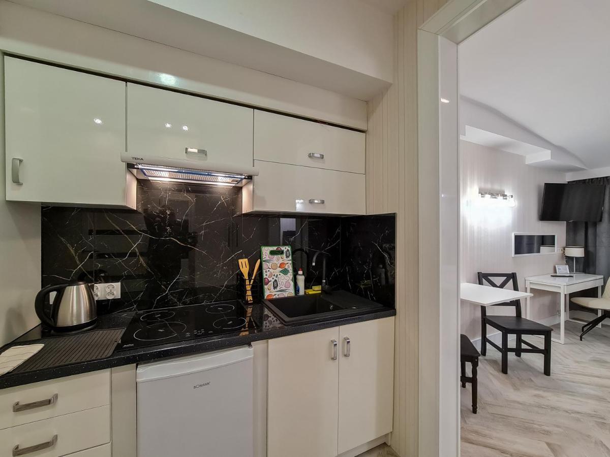 Apartamenty Hayduk Жари Екстериор снимка